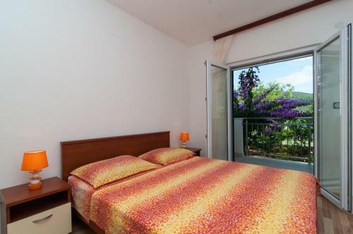Apartment Vinisce 6015b
