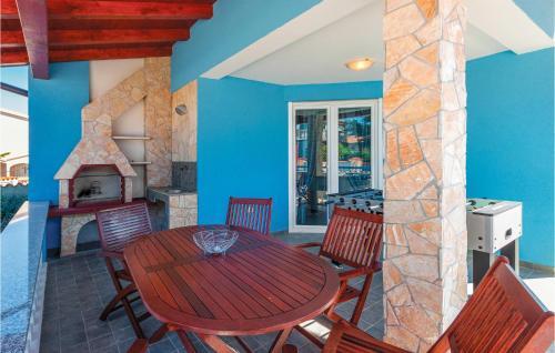 Holiday Home Vodnjan Betiga