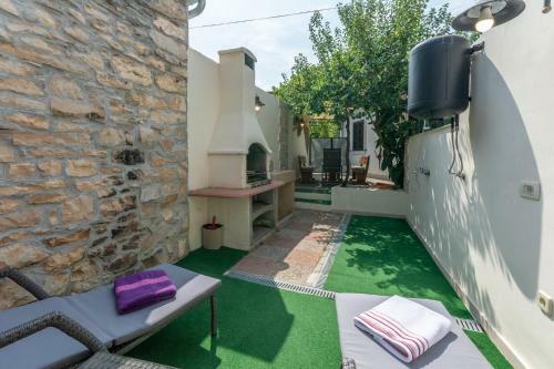 Villa Holiday Home Tamjan