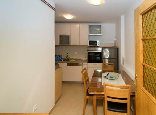 Apartment Peran