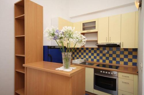 Apartment Makarska 6640a