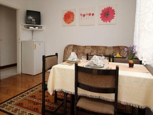 Hostal Apartments Dragica C.