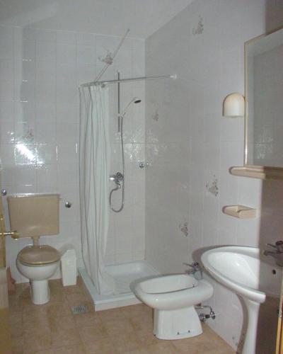 Apartments With A Parking Space Pucisca (brac) - 756