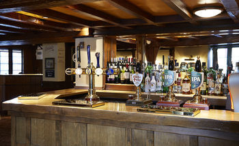 Hotel Queens Head Htl Milton Ernest