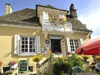 Hotel Auberge De Saint Julien Aux Bois
