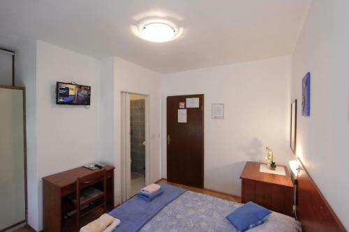 Hostal Guesthouse Stanger Lovran
