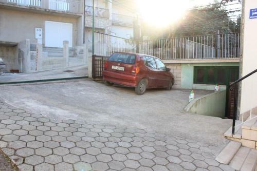Apartment Mastrinka 7582a