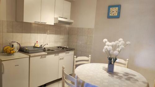 Hostal Apartments & Rooms Anita