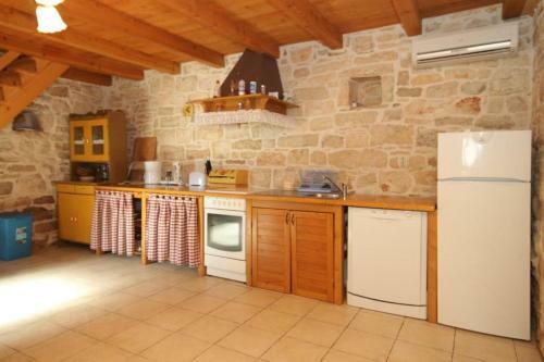 Holiday Home Stokovci 7277
