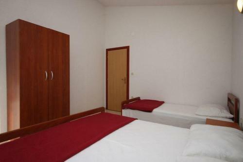 Apartments Salamun