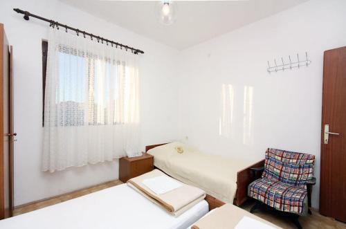 Apartment Rogoznica 4800b