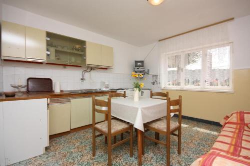 Apartment Kampor 4984b