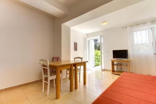 Apartment Artatore 8022a