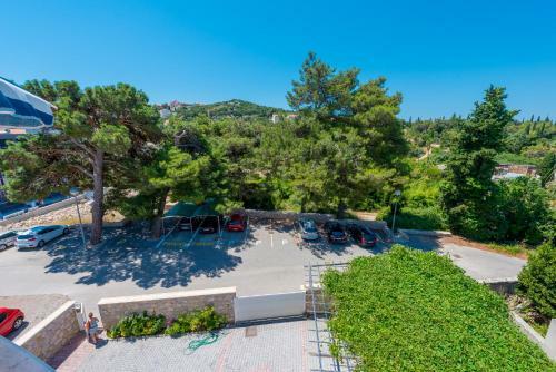 Villa Borna Apartments