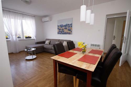 Apartamentos City Center Accommodation