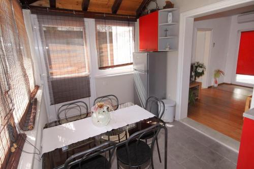 Holiday Home Postira 5661