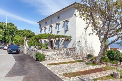 Hostal Apartments & Rooms Nada
