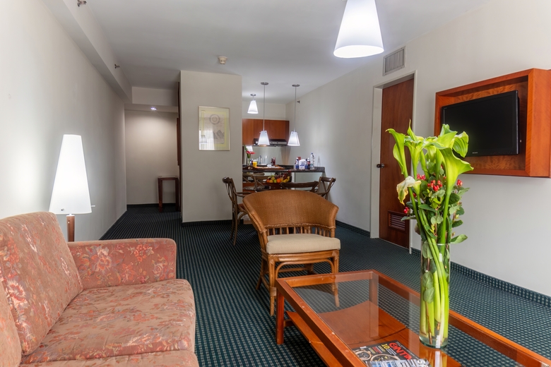 Hotel Altamira Suites