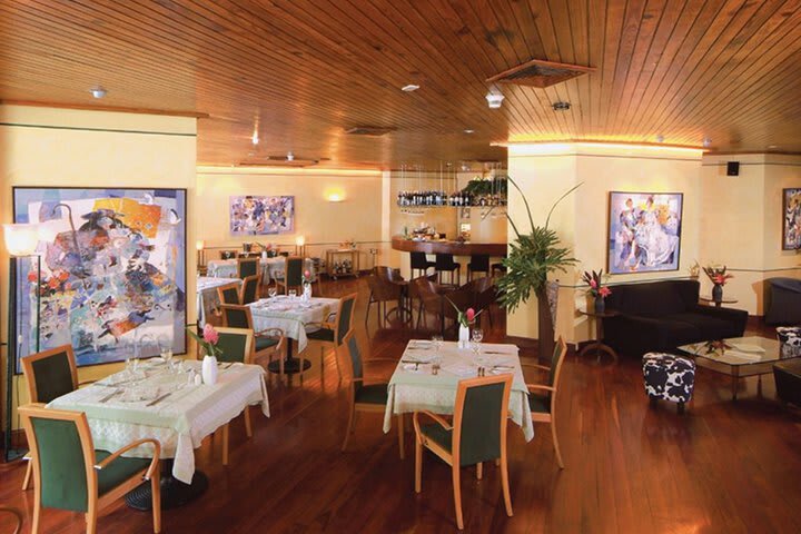 Hotel Altamira Suites