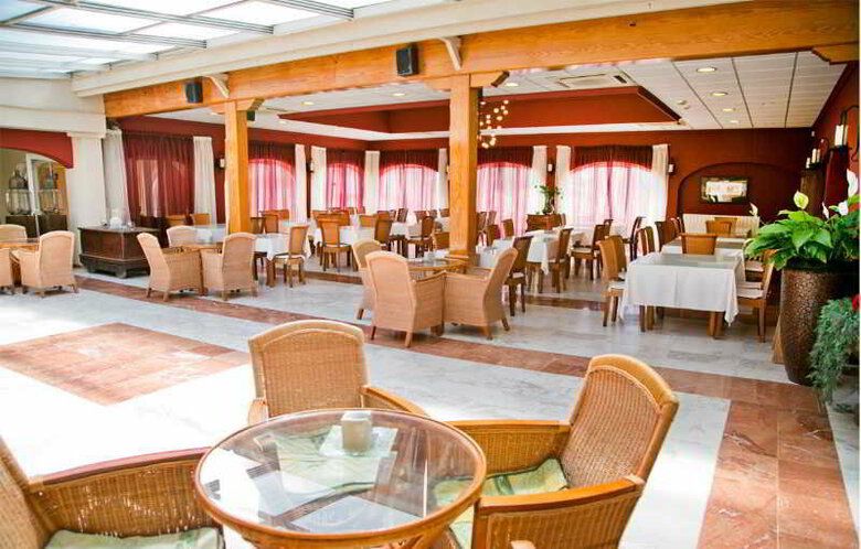 Aparthotel Pinosol