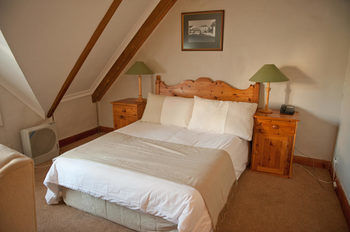The Farmhouse Hotel