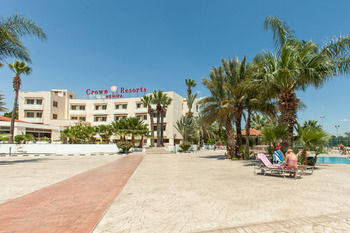 Hotel Crown Resorts Henipa
