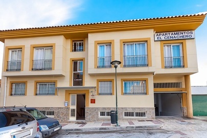 Hotel Apartamentos El Cenachero