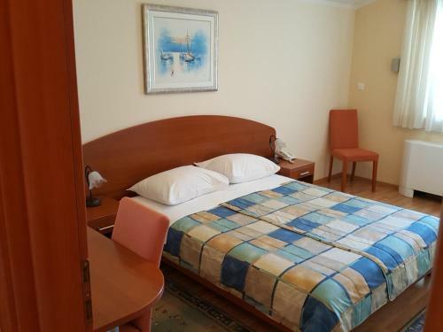 Apartment & Room Angerona