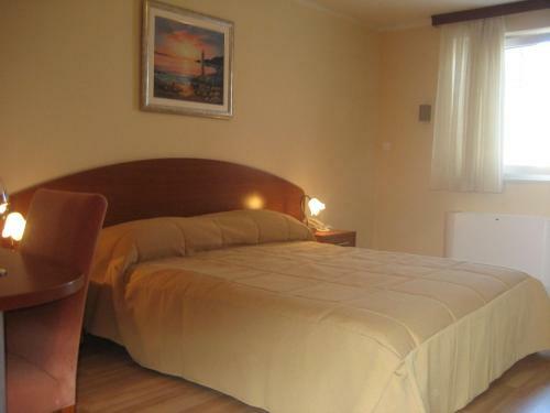 Apartment & Room Angerona