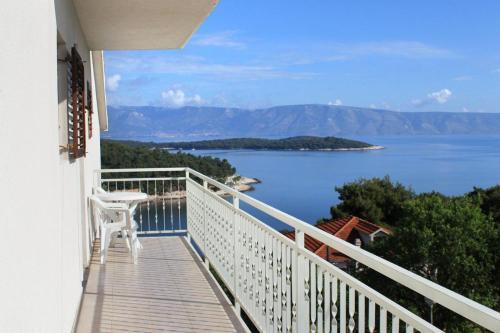 Apartments With A Parking Space Jelsa (hvar) - 8765
