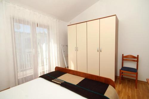Apartments With A Parking Space Jelsa (hvar) - 8765