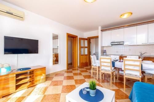 Crikvenica Apartment 16
