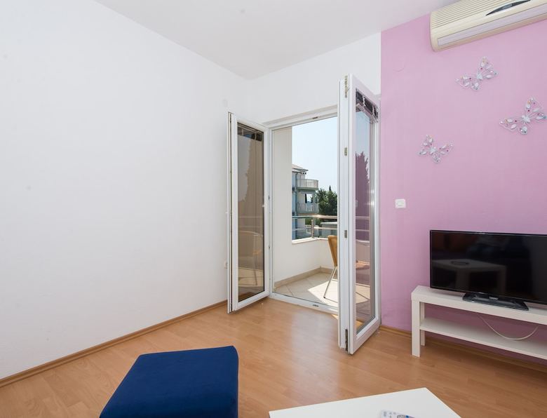 Apartments Kairos