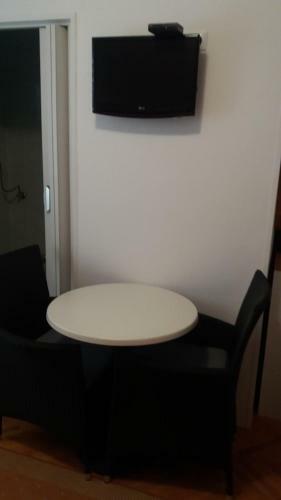 Hostal Apartmani I Sobe Mara