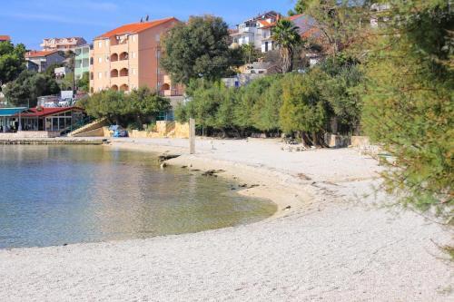 Holiday House With A Parking Space Marina (trogir) - 11767
