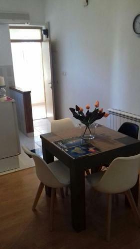 Hostal Guest House Perica