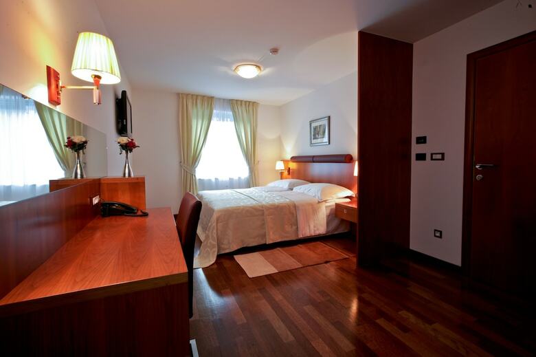 Hotel Croatia