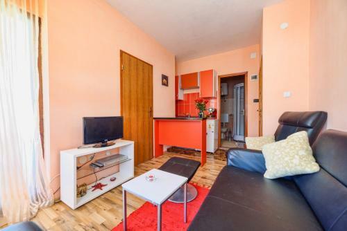 Holiday Home & Apartments Primavera