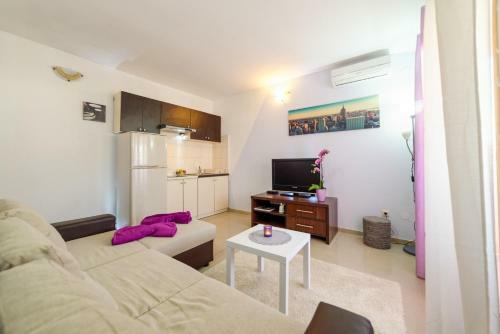 Holiday Home & Apartments Primavera