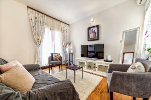 Holiday Home & Apartments Primavera