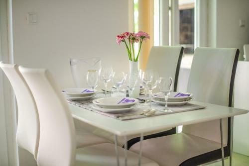 Holiday Home & Apartments Primavera