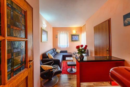 Holiday Home & Apartments Primavera