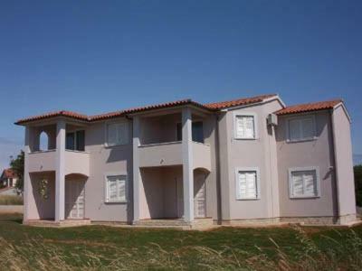 Apartment Liznjan 1