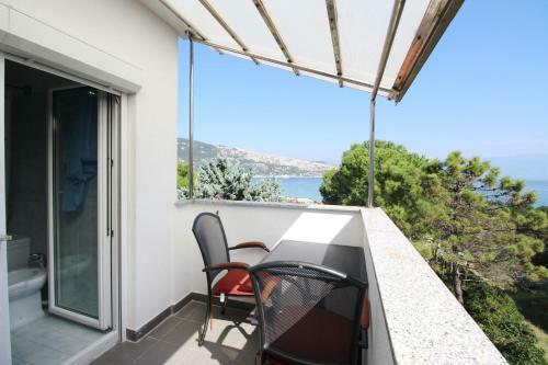 Apartments Tironi