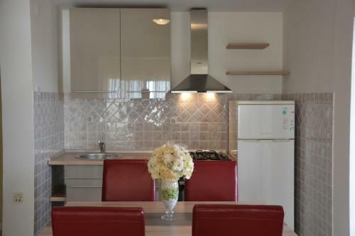 Sea View Apartments Pericic