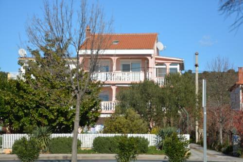 Sea View Apartments Pericic