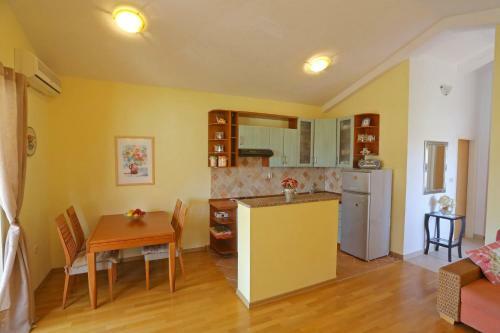 Sea View Apartments Pericic