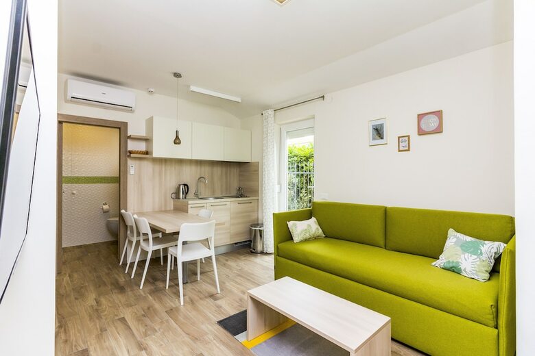 Apartments Villa Nina