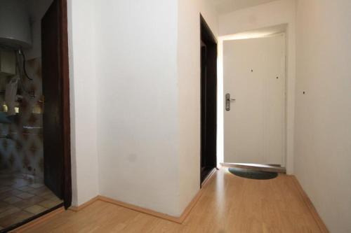 Apartments With A Parking Space Vis - 8924