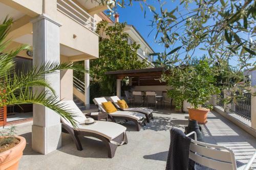 Apartments Agava